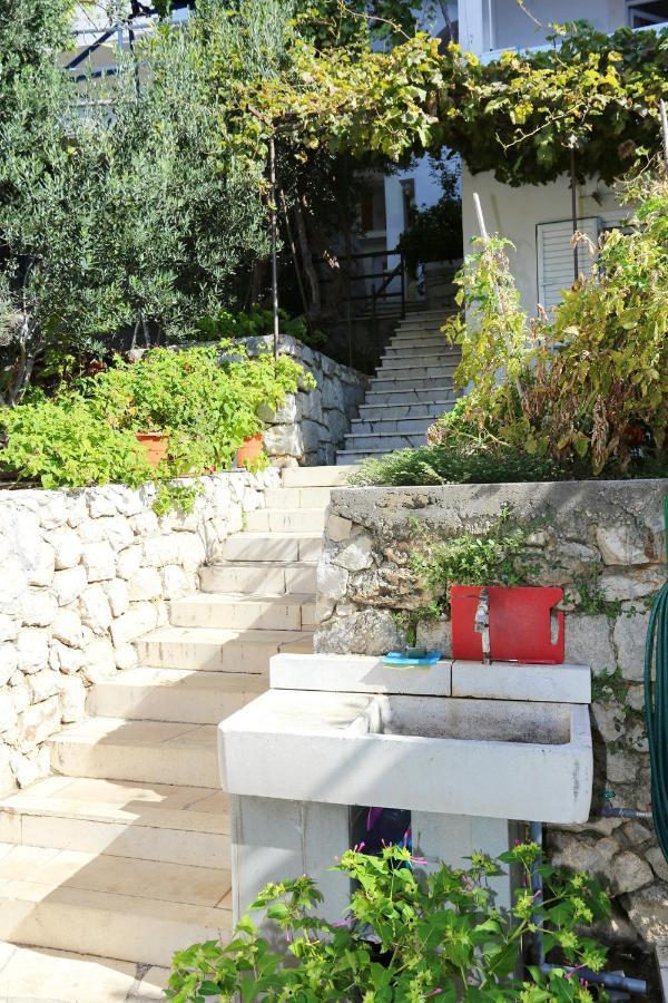 Apartments By The Sea Pisak, Omis - 1014 Exterior foto