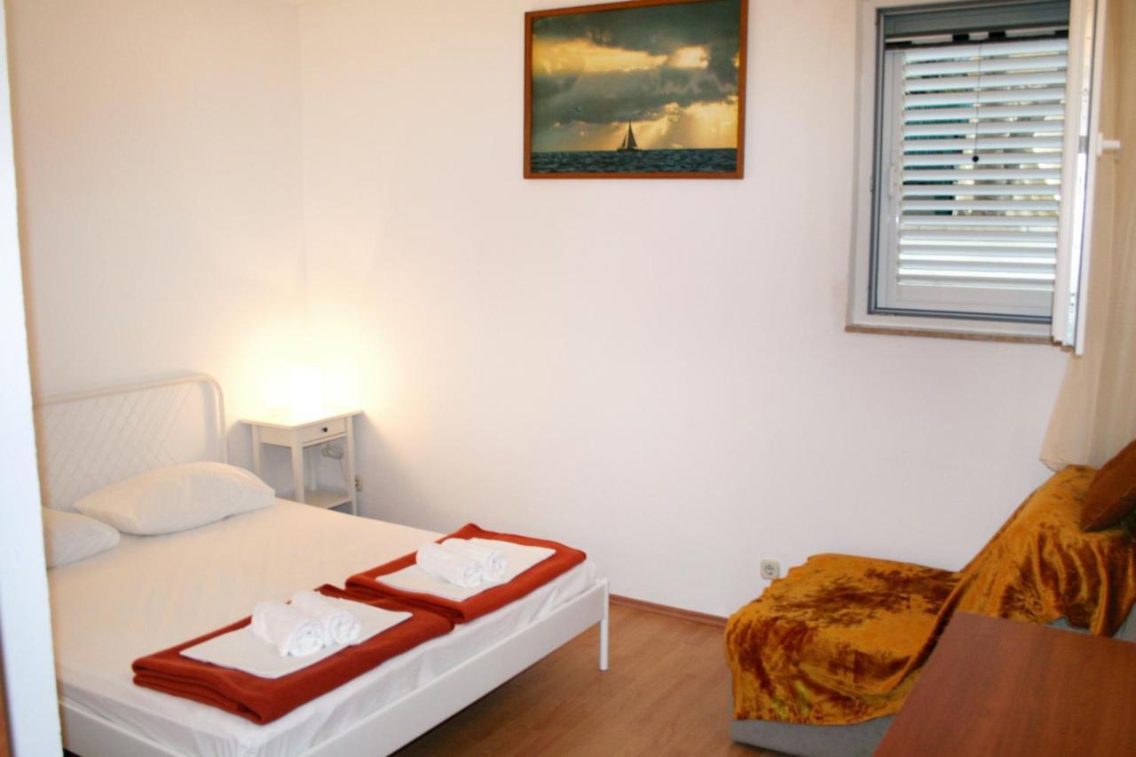 Apartments By The Sea Pisak, Omis - 1014 Exterior foto